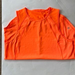 Lululemon sculpt tank size 10